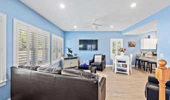 1 Ranger Ln, Arundel, ME 04046