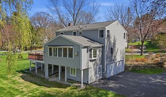 4 Meadowbrook Rd, Acton, MA 01720