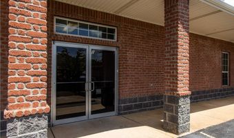 2309 SE B Street 7, Bentonville, AR 72712