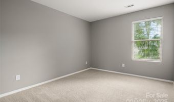 5407 Fenway Dr, Charlotte, NC 28273