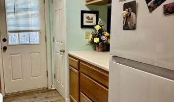 15173 Lorraine Rd, Biloxi, MS 39532