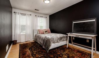 7403 OLD CHAPEL Dr, Bowie, MD 20715