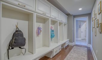 22261 WATERVIEW Rd, Lewes, DE 19958