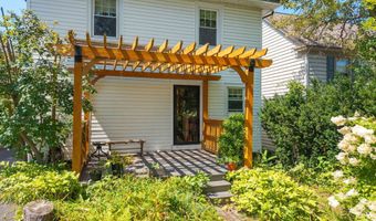 45 Fairlawn Ave, Albany, NY 12203