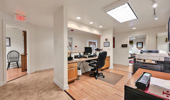 1942 PAPPY'S Ln, Orwigsburg, PA 17961