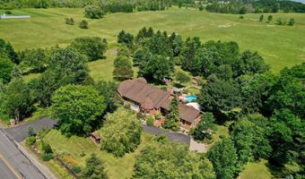 625 McKay Rd, Amsterdam, NY 12010