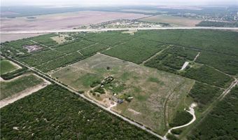 325 County Road 129, Alice, TX 78332
