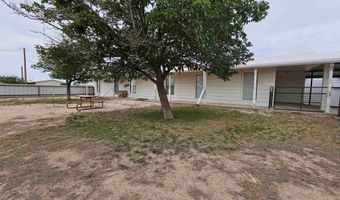 2028 Grayston Rd, Carlsbad, NM 88220