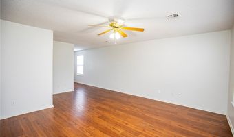 2513 4th St, Bentonville, AR 72712