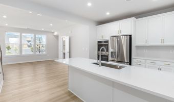 44514 WOLFHOUND Sq, Ashburn, VA 20147