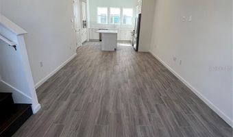 2257 Valentine Aly, Orlando, FL 32804