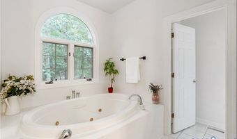 13032 Beech Creek Ln, Ashland, VA 23005