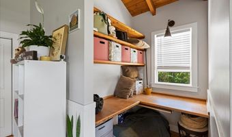 40 Hohani Pl, Haiku, HI 96708