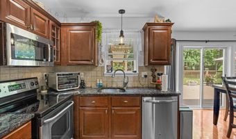 2770 Tacoma Dr, Blakeslee, PA 18610