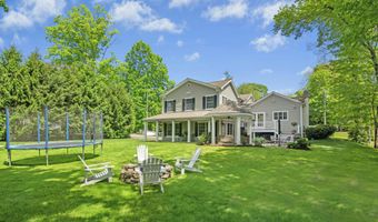 2 Knollwood Ln, Darien, CT 06820