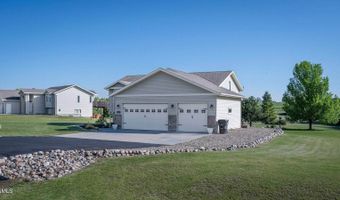 3616 Southridge Ln, Bismarck, ND 58504