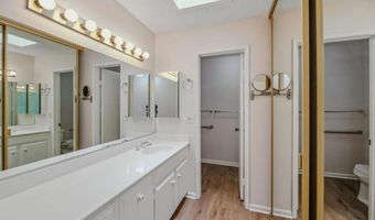 2207 Fairway Ct, Oceanside, CA 92056