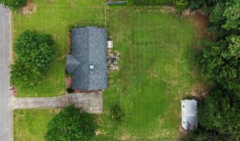 107 Clinton Ln, Albany, GA 31701