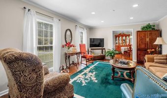 106 Collier Dr, Albertville, AL 35951