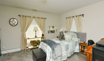 46 Lincoln St, Bristol, CT 06010