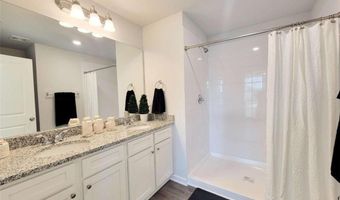 150 Village Green Dr NW 26, Adairsville, GA 30103