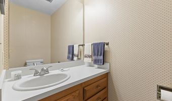 2207 Buchanan Dr, Ames, IA 50010