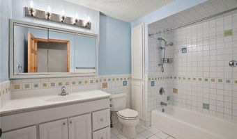 13820 Holyoke Path, Apple Valley, MN 55124