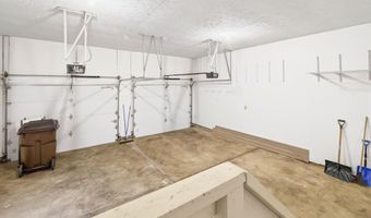 206 Woodcliff Way, Bedford, IN 47421