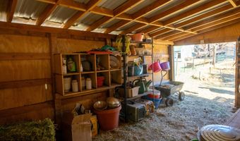 Lot 102 Raz Road, Ash Fork, AZ 86046