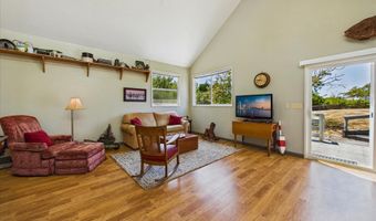 2361 Buttermilk Ln, Arcata, CA 95521