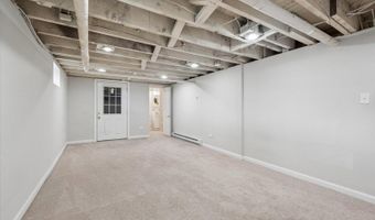 146 N Sussex St, Andover, NJ 07801