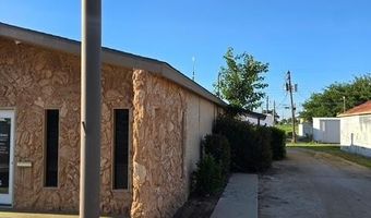 705 W Broadway, Andrews, TX 79714