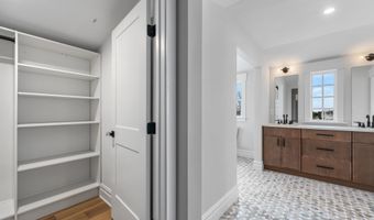 5961 Ocean Dr Dr, Avalon, NJ 08202