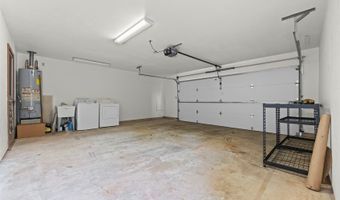 98-588 Kilinoe St 101, Aiea, HI 96701