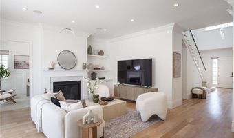 8056 Kentwood, Los Angeles, CA 90045