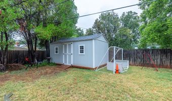 2050 Brentwood Dr, Abilene, TX 79605