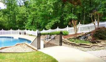 160 SHIRAZ St, Alabaster, AL 35007