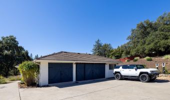 875 White Cottage Rd N, Angwin, CA 94508