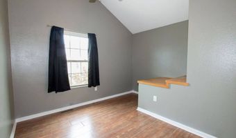 1062 10th Ave NW, Altoona, IA 50009