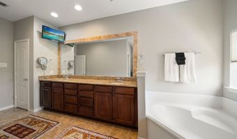 15754 Quorum Dr 13, Addison, TX 75001
