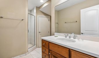 5114 WESSLING Ln, Bethesda, MD 20814