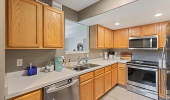 915 PENNSYLVANIA Ave, Cheyenne, WY 82001