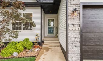 1701 2nd Ave SW, Altoona, IA 50009