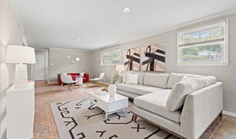 11400 DUNDEE Dr, Bowie, MD 20721
