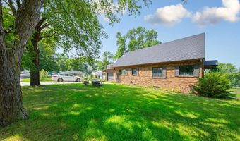 116 E Clinton St, Arlington, MN 55307