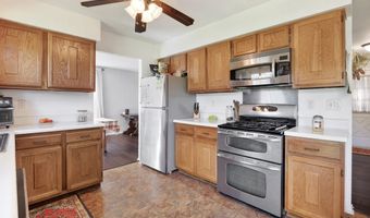 650 BUTTERFIELD Dr, Algonquin, IL 60102