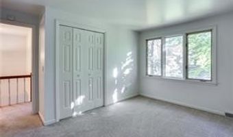 294 Little Robin Rd, Amherst, NY 14228