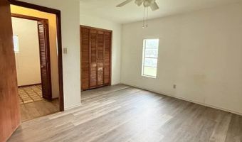 2203 Utah St, Carlsbad, NM 88220
