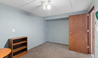 1513 E PLAZA Dr, Appleton, WI 54915