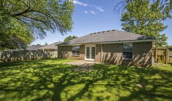 900 Marcus St, Bentonville, AR 72712